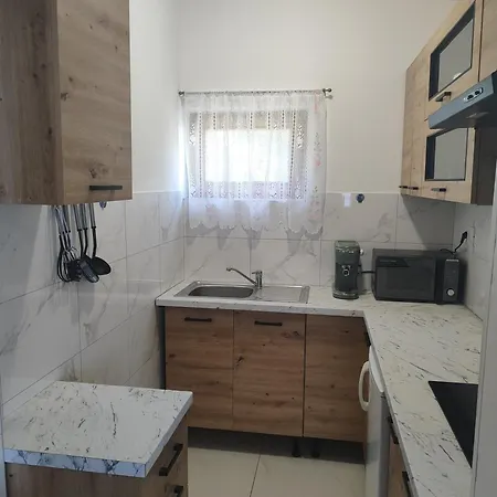 Kuca Za Odmor Tri Sunca * Πούλα