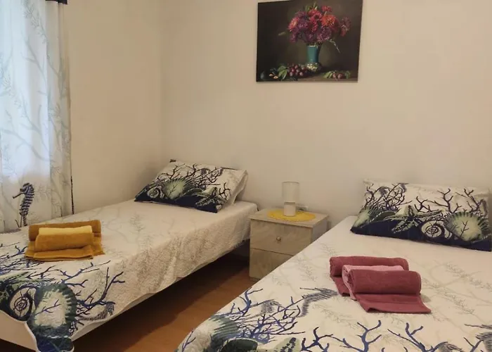 Kuca Za Odmor Tri Sunca * Póla