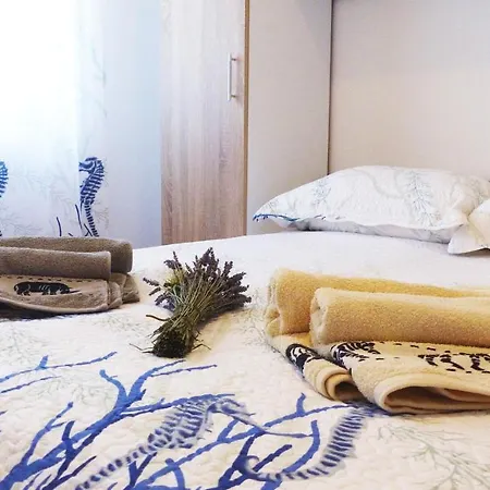 Kuca Za Odmor Tri Sunca