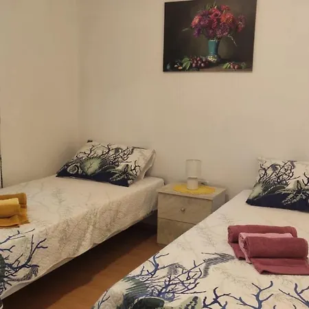 Kuca Za Odmor Tri Sunca * 풀라