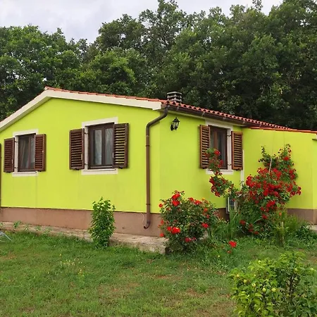 Kuca Za Odmor Tri Sunca Ferienhaus Pula